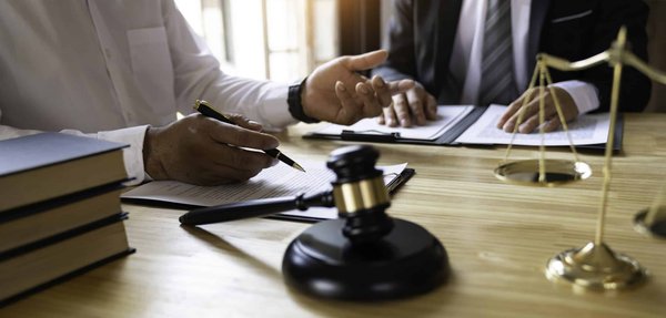 Quels sont les statuts particuliers ?